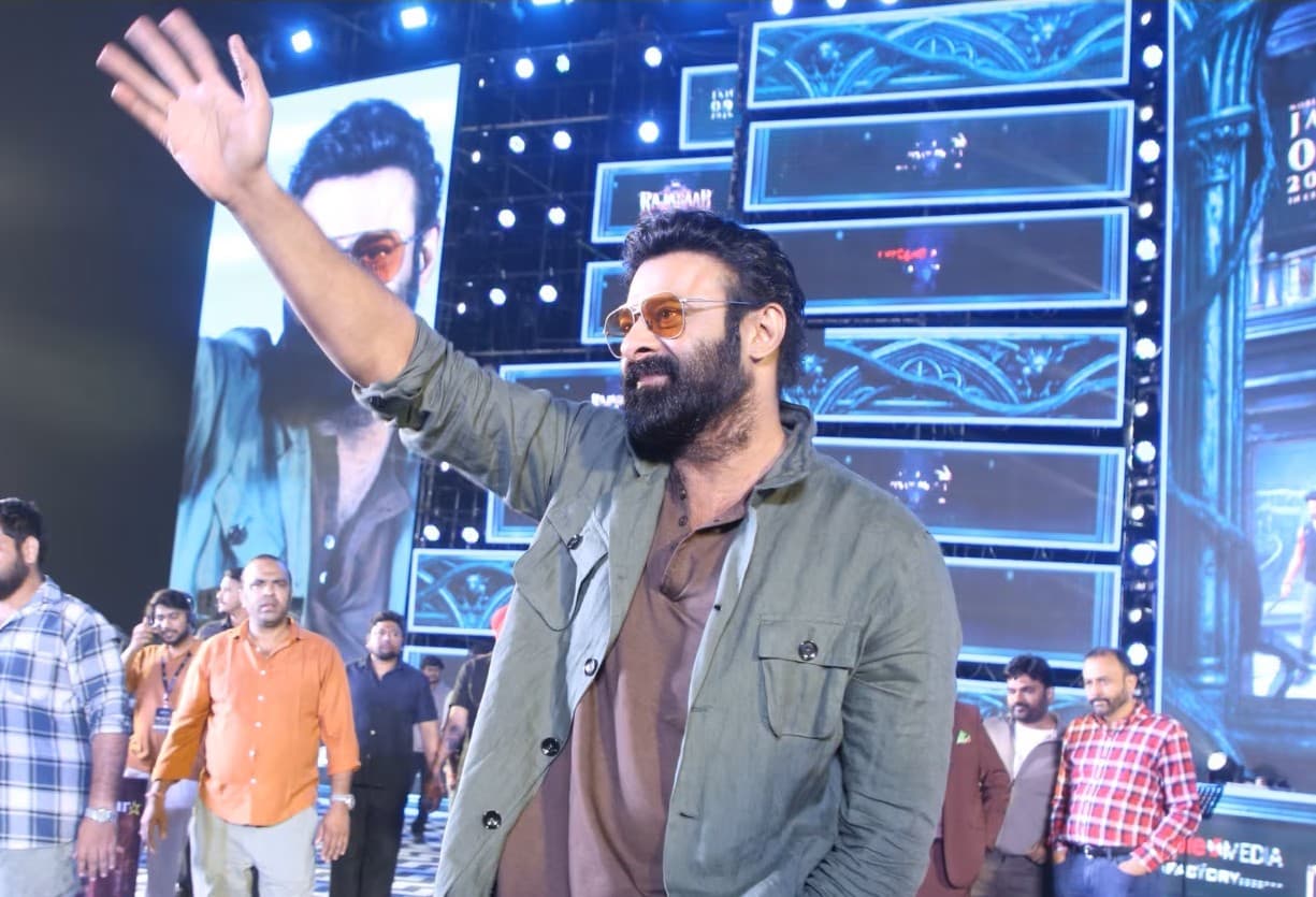 ది రాజా సాబ్ పబ్లిసిటీపై ఆందోళనలో ఫ్యాన్స్