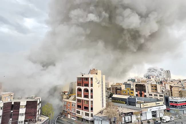 పశ్చిమాసియాలో యుద్ధం తీవ్రమవుతోంది.