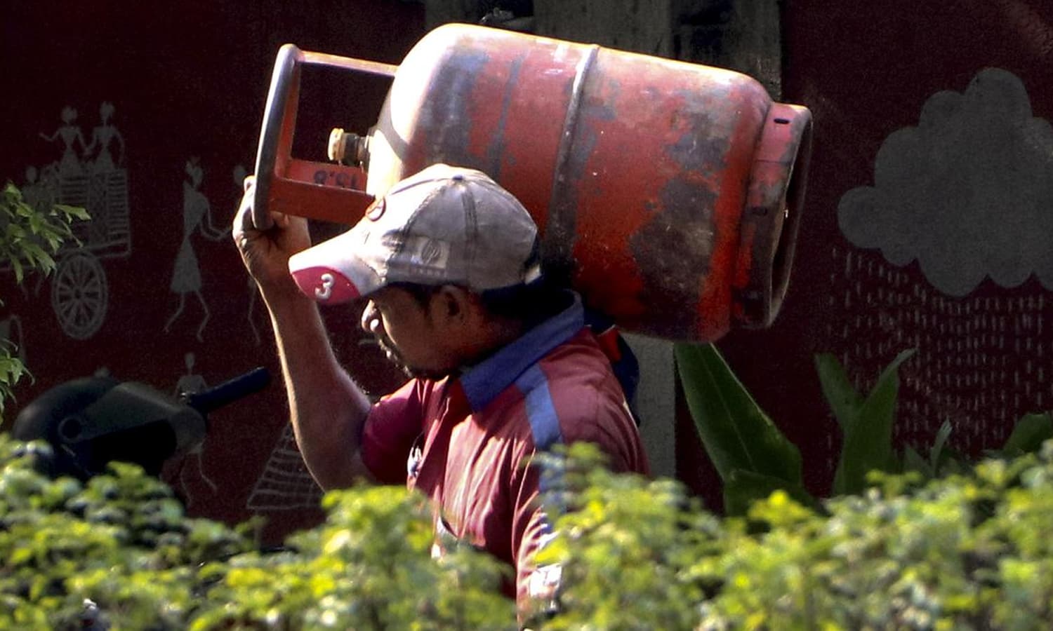 బెంగళూరులో హోటల్స్ అసోసియేషన్ కీలక నిర్ణయం..