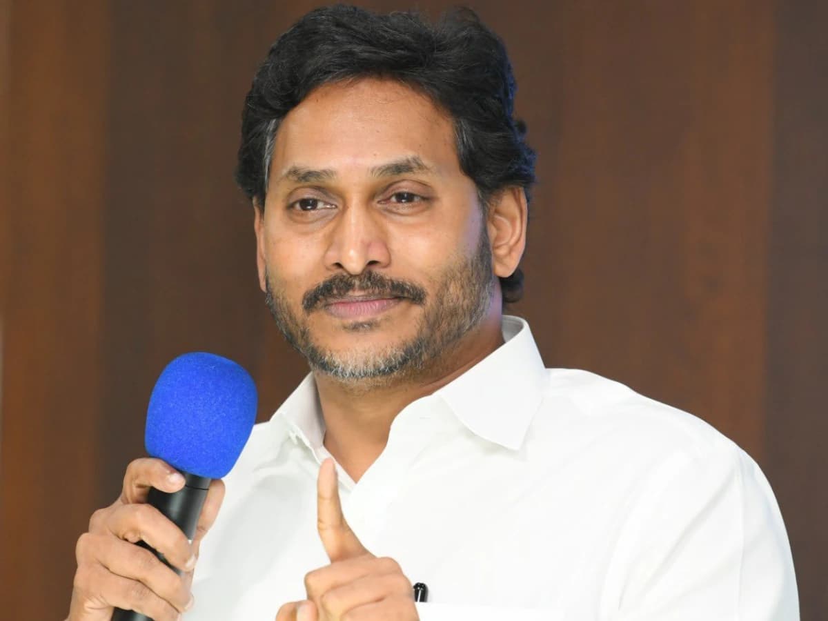 ఏపీ బడ్జెట్లో మోసాలు, కల్పిత లెక్కలు మాత్రమే కనిపించాయి - వైఎస్ జగన్