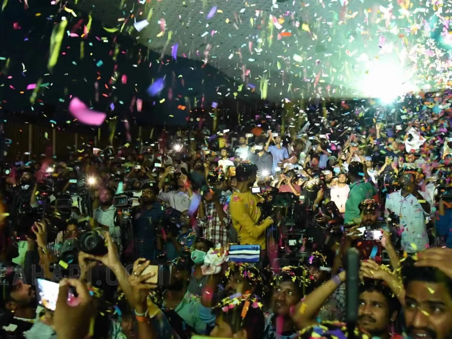 నిజాం ప్రాంతంలో టాలీవుడ్కు ఊరట..!