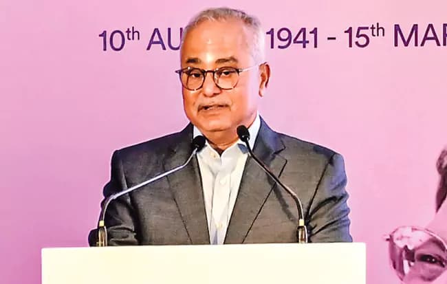 అందుబాటు ధరలో ఔషధాలే డాక్టర్ అంజి రెడ్డి లక్ష్యం - జీవీ ప్రసాద్