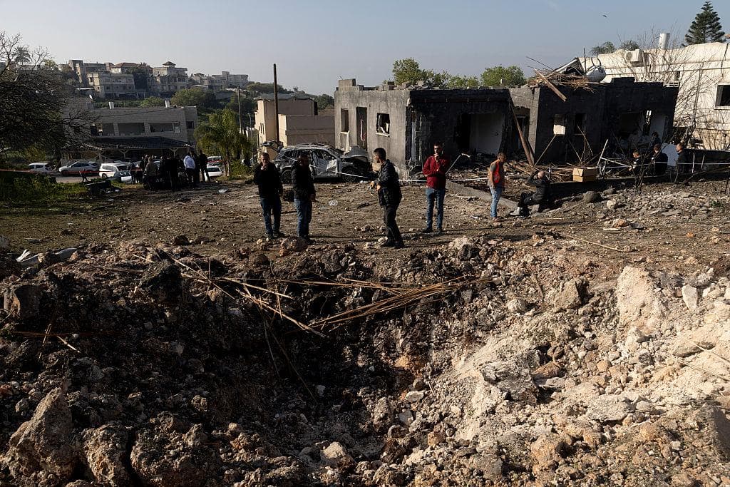 ఇరాన్పై ఇజ్రాయెల్-అమెరికా దాడులు.. కీలక సైనిక నేతల మృతి!