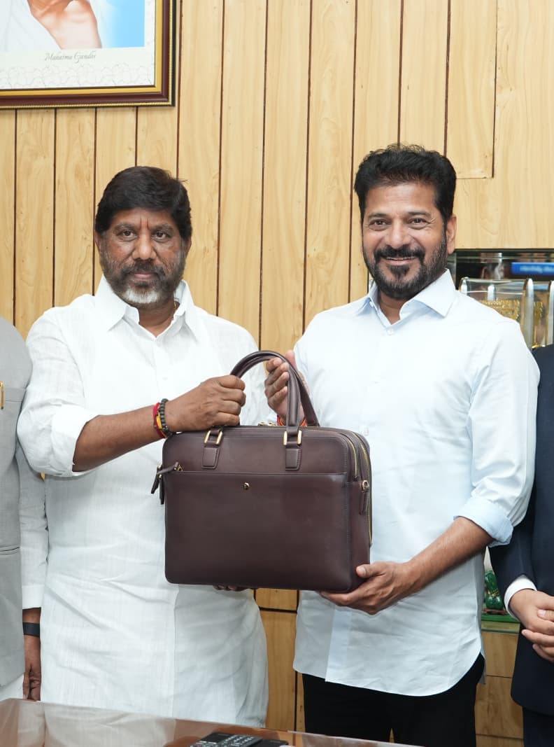 రూ.3,24,234 కోట్లతో తెలంగాణ వార్షిక బడ్జెట్