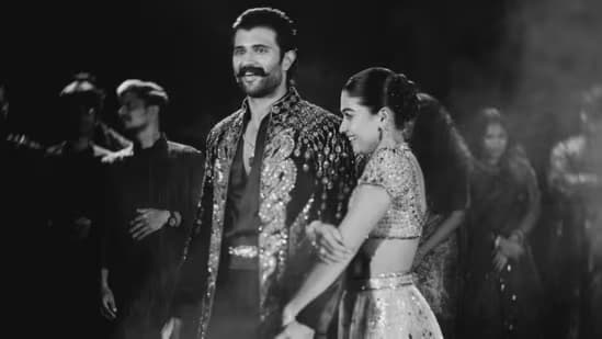 “మీ వల్లే నా పెళ్లి ప్రత్యేకమైంది”: రష్మిక భావోద్వేగ పోస్ట్ వైరల్