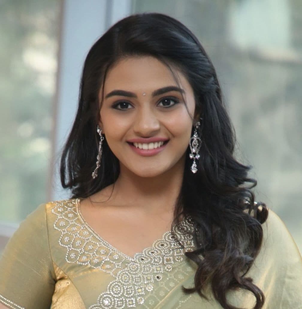 యూత్లో పెరుగుతున్న నయన్ సారిక క్రేజ్