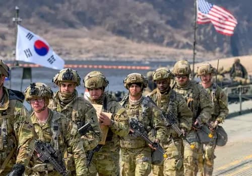 అమెరికా రక్షణ వ్యవస్థలో భారీ కుంభకోణం