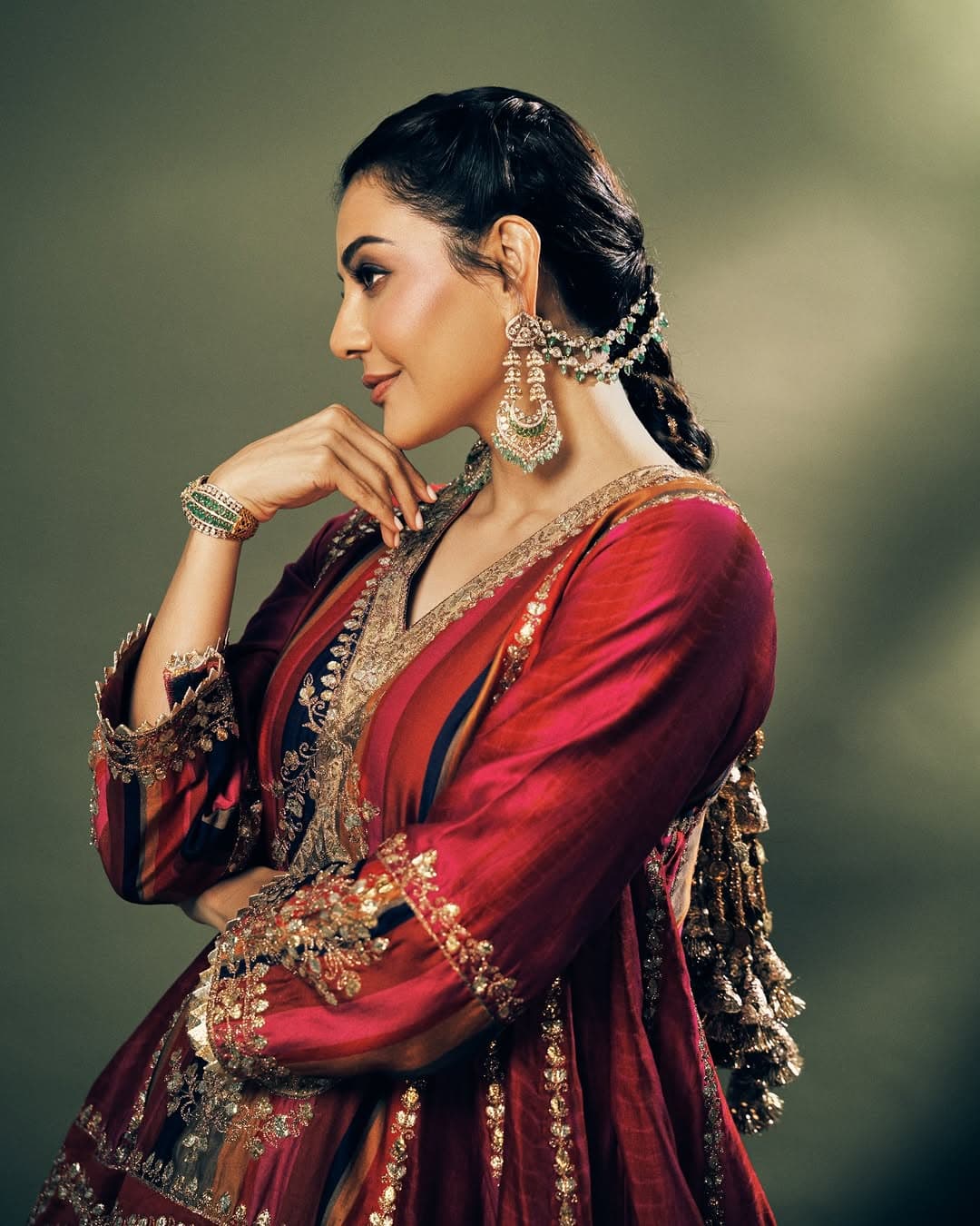 కాజల్ అగర్వాల్ రాయల్ లుక్