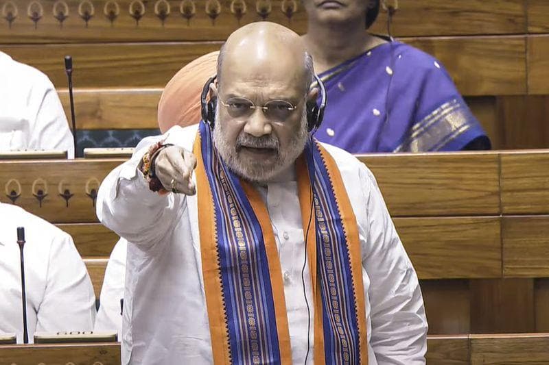 రాజ్యాంగ సవరణ బిల్లుపై విపక్షాల వ్యతిరేకత...