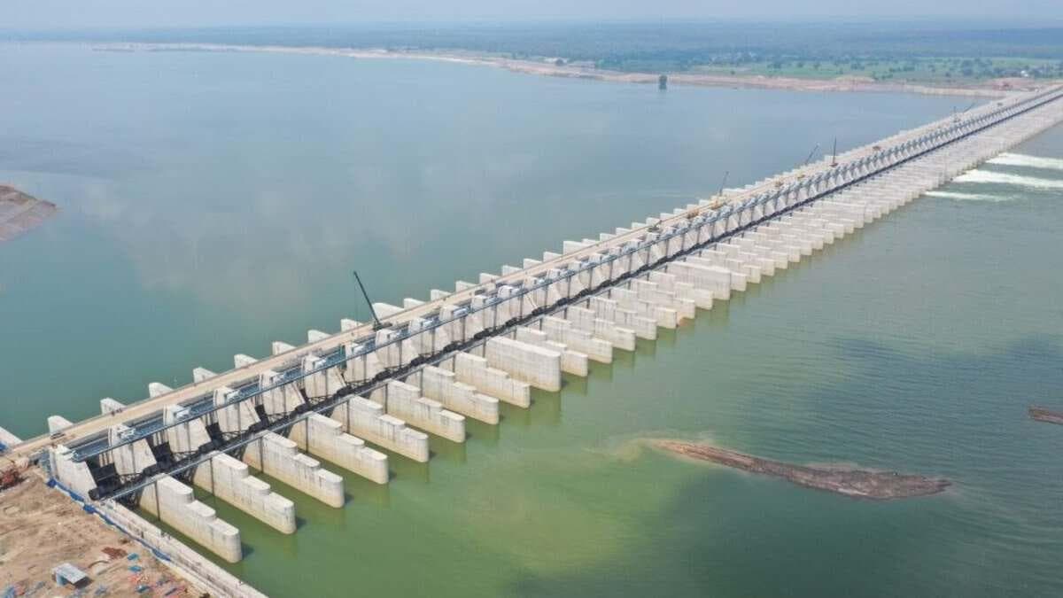 కాళేశ్వరం కేసుపై నేడు హైకోర్టు కీలక తీర్పు!