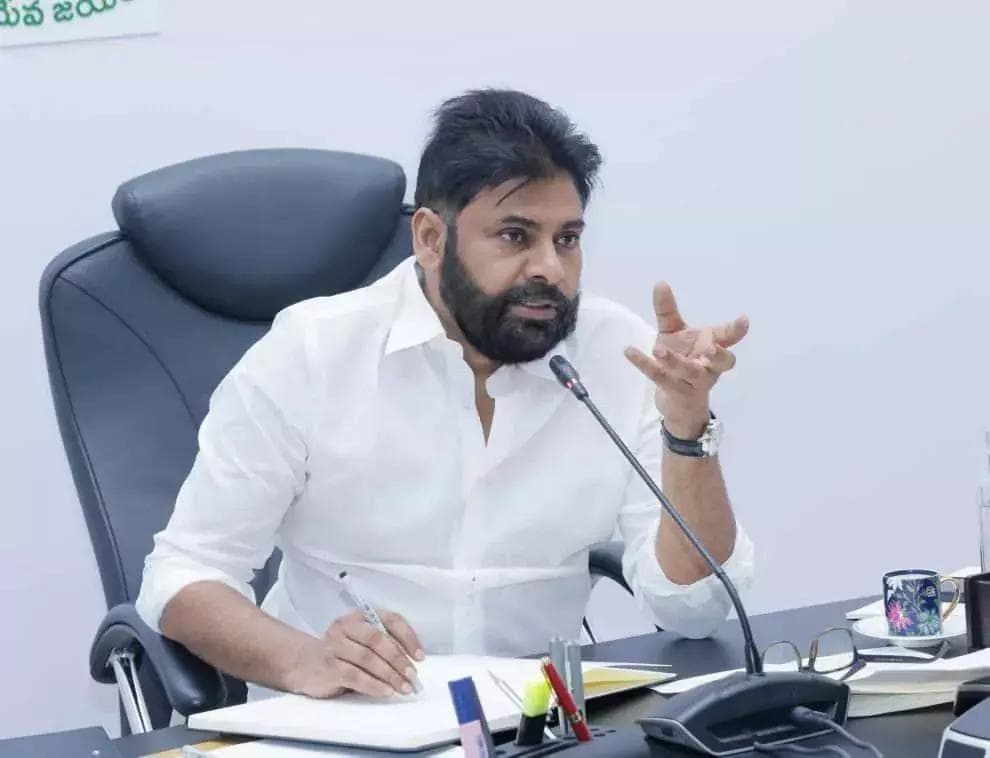శేషాచలం అడవుల్లో అగ్నిప్రమాదంపై ఉప ముఖ్యమంత్రి పవన్ కళ్యాణ్ ఆరా!